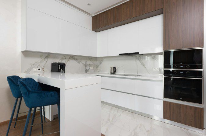 Modern kitchen; looks like a breakfast nook