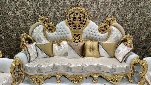 Crownwood Classic Salon8