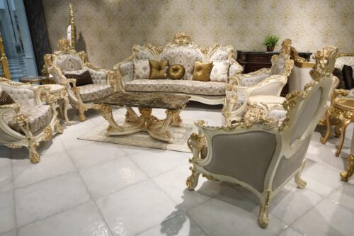 Sovereign Crest Salon1