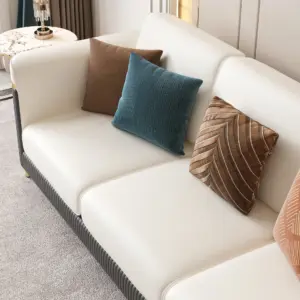 ديورا طقم كنبتين وكرسي من الخشب الطبيعي وأرجل من الأستانلس الذهبي