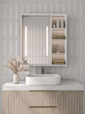 ⁦Cavina Illuminated Bathroom Mirror Unit with Shelves⁩ - الصورة ⁦8⁩