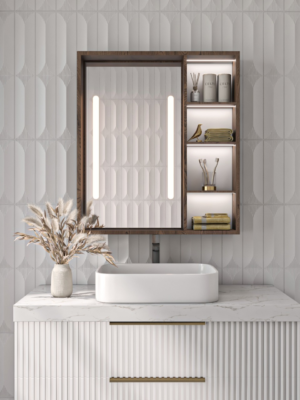 ⁦Cavina Illuminated Bathroom Mirror Unit with Shelves⁩ - الصورة ⁦16⁩