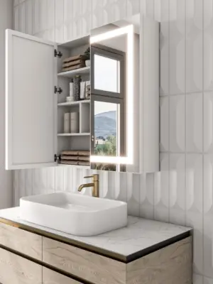 ⁦Roca LED mirror unit and cabinet⁩ - الصورة ⁦5⁩