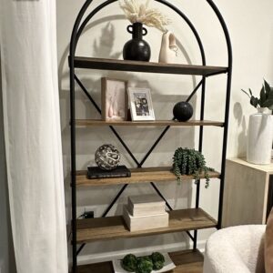 أرك مكتبة مودرن – خشب طبيعي × معدن أسود