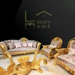 صالون خشبي كلاسيك بتشطيب ذهبي فاخر وتصميم ملكي