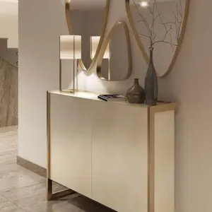 ألفيرا جزامة مودرن بإطار ذهبي ولمسات فاخرة