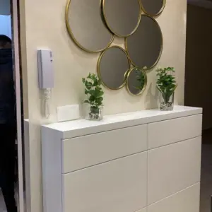 إيلان جزامة مودرن باللون الأبيض من الخشب الطبيعي