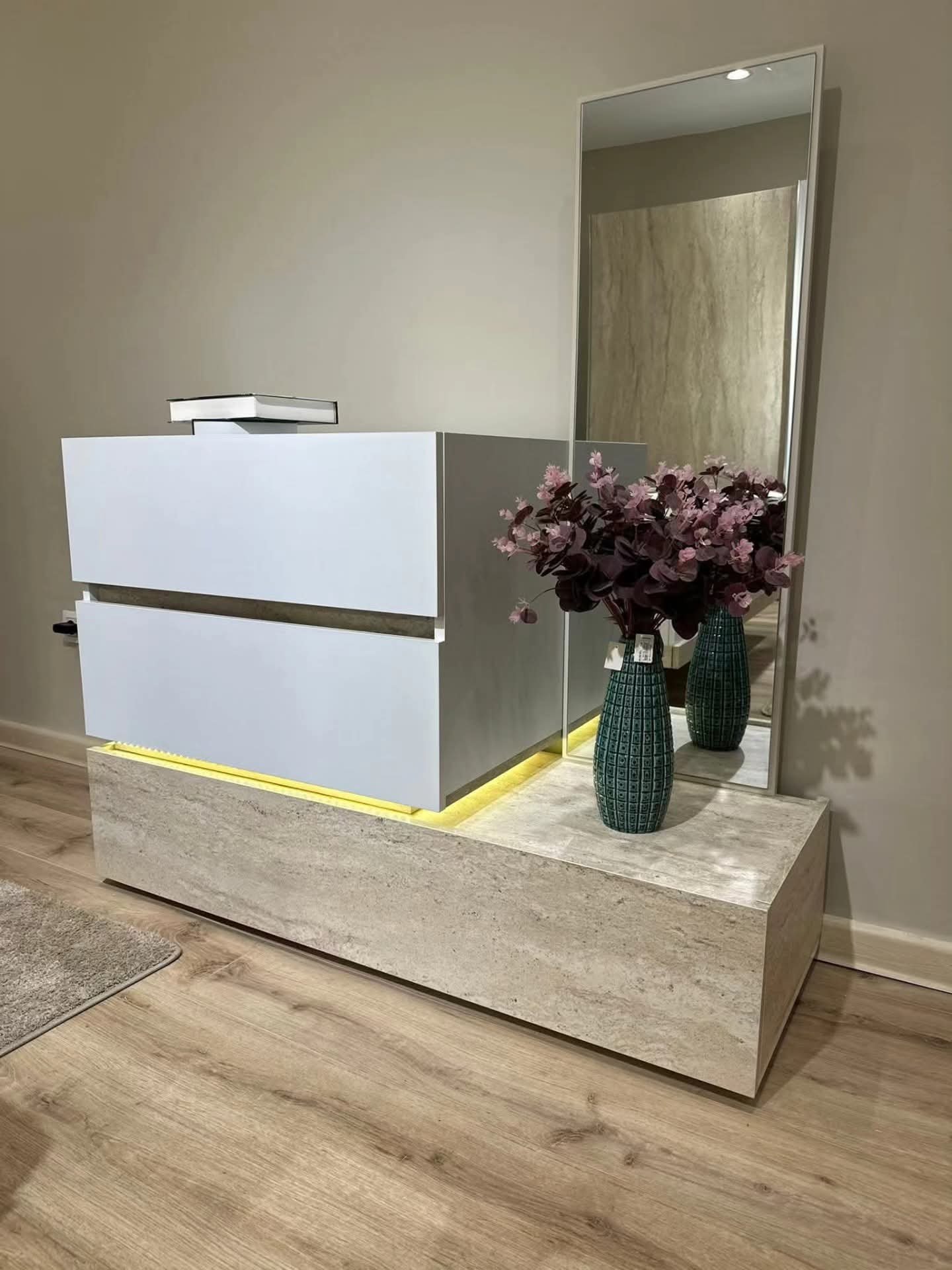 ألبا غرفة نوم مودرن أنيقة من Living - الصورة 3