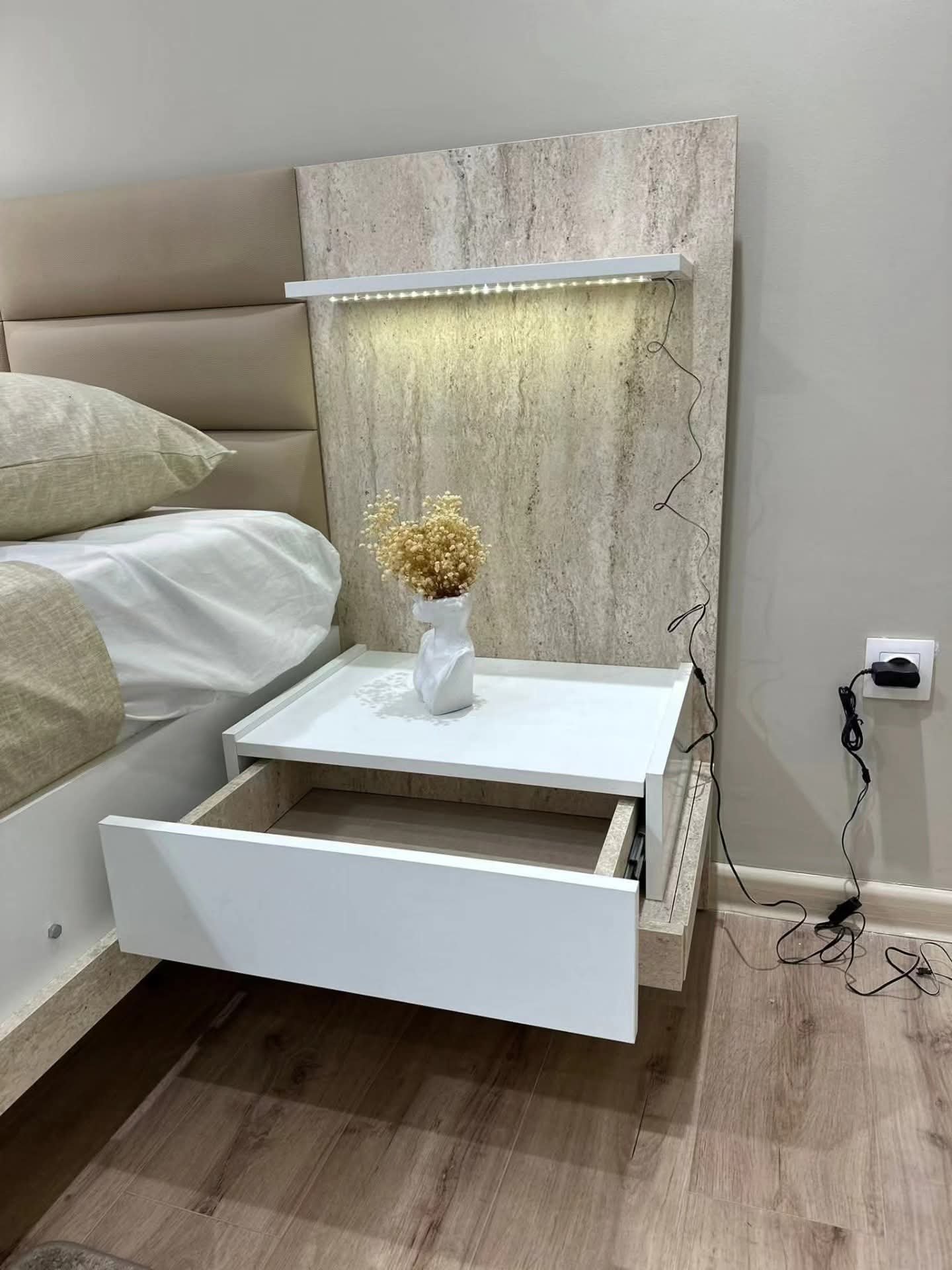 ألبا غرفة نوم مودرن أنيقة من Living - الصورة 5