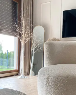 Evora floor with mirror base