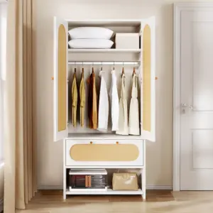 ⁦Pajero natural wood wardrobe with rattan⁩ - الصورة ⁦3⁩