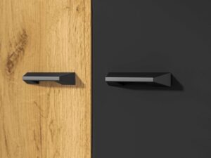 ⁦Trio Youth Wardrobe with Three Doors, Natural Wood⁩ - الصورة ⁦6⁩