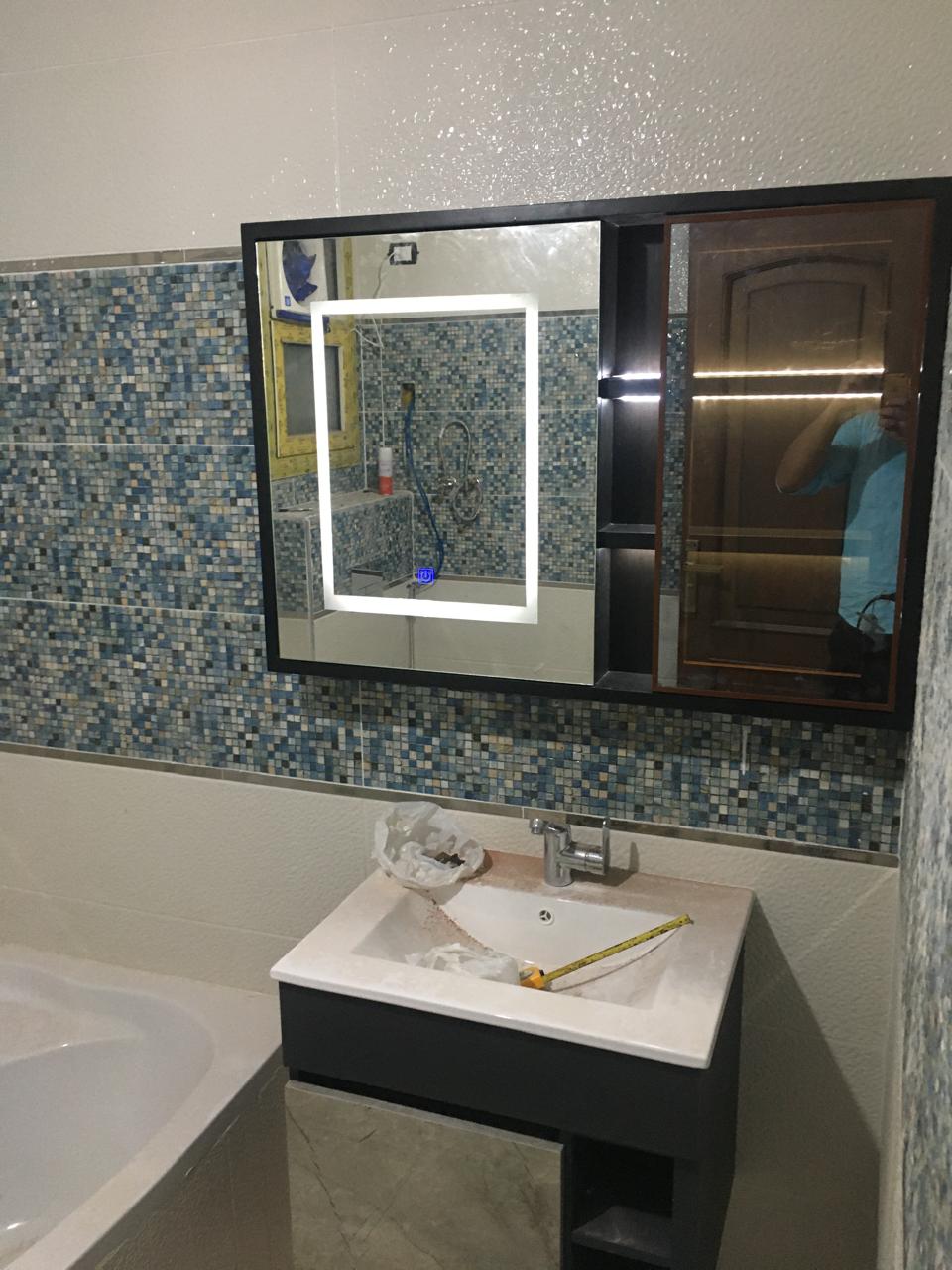 ديكسي مرايا حمام و خزانة إضاءة ليد - الصورة 10