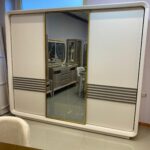 Grand bedroom, modern white bedroom