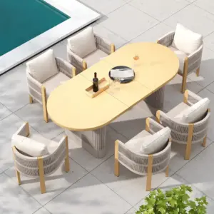 ⁦Two-piece outdoor dining set in natural wood⁩ - الصورة ⁦3⁩
