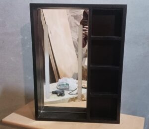 ⁦Cavina Illuminated Bathroom Mirror Unit with Shelves⁩ - الصورة ⁦21⁩